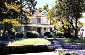 About Us - Walnut Street Inn